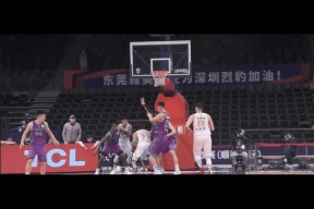 今年会app下载-关键时刻三分命中，全场瞬间沸腾(最动人心弦最惊爆眼球的足球过人技巧秀)