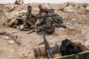 今年会官方入口-亮剑开局带领伤兵