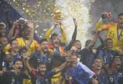 今年会网页版-法国队连胜上届冠军,勇夺国际赛冠军是谁