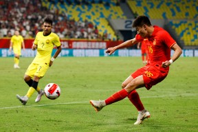 今年会官方入口-国内足球联赛精彩纷呈,球员表现引人注目的是